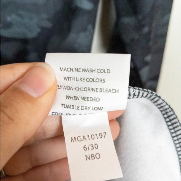 01 ALGO Stitch Fix Grey Max Lightweight 1/4 Zip Performance Fleece Men's Medium - Picture 6 of 6